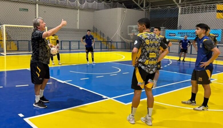 Juventude AG intensifica preparação para duelo decisivo por vaga nos playoffs da Liga
