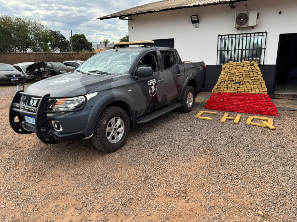 Moradora é presa pelo Choque com 486,7 quilos de maconha escondida em casa