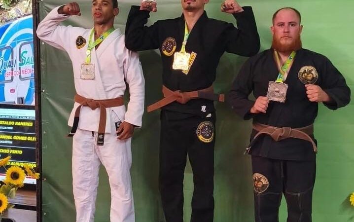 Atletas de Mundo Novo brilham no campeonato brasileiro de Jiu-Jitsu