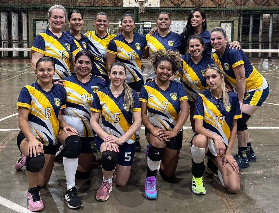 Prefeitura reforça incentivo ao esporte e apoia torneio de vôlei feminino em distrito