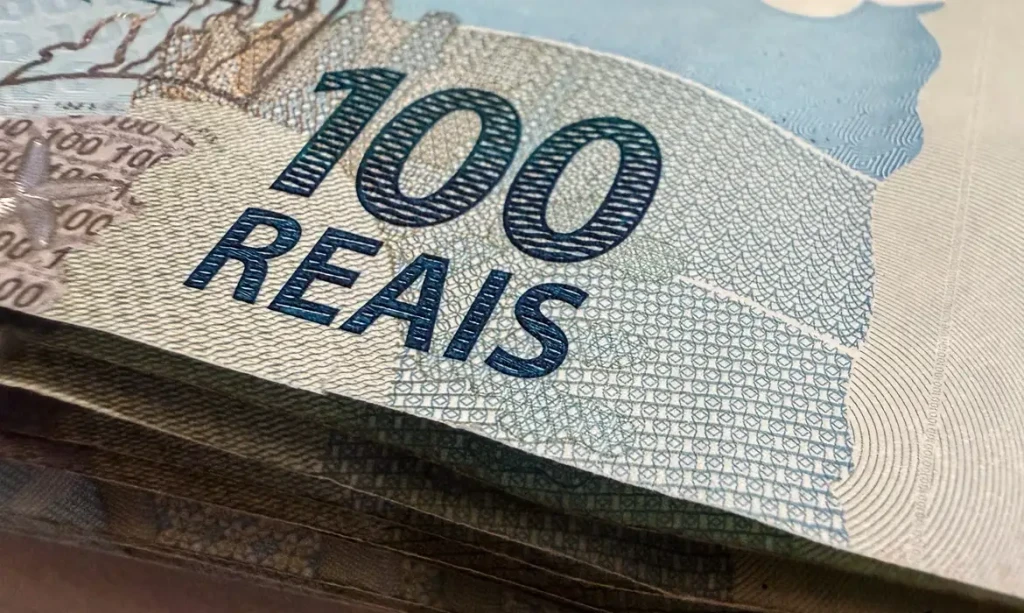 Mercado mantém estáveis projeções para inflação, juros, PIB e dólar