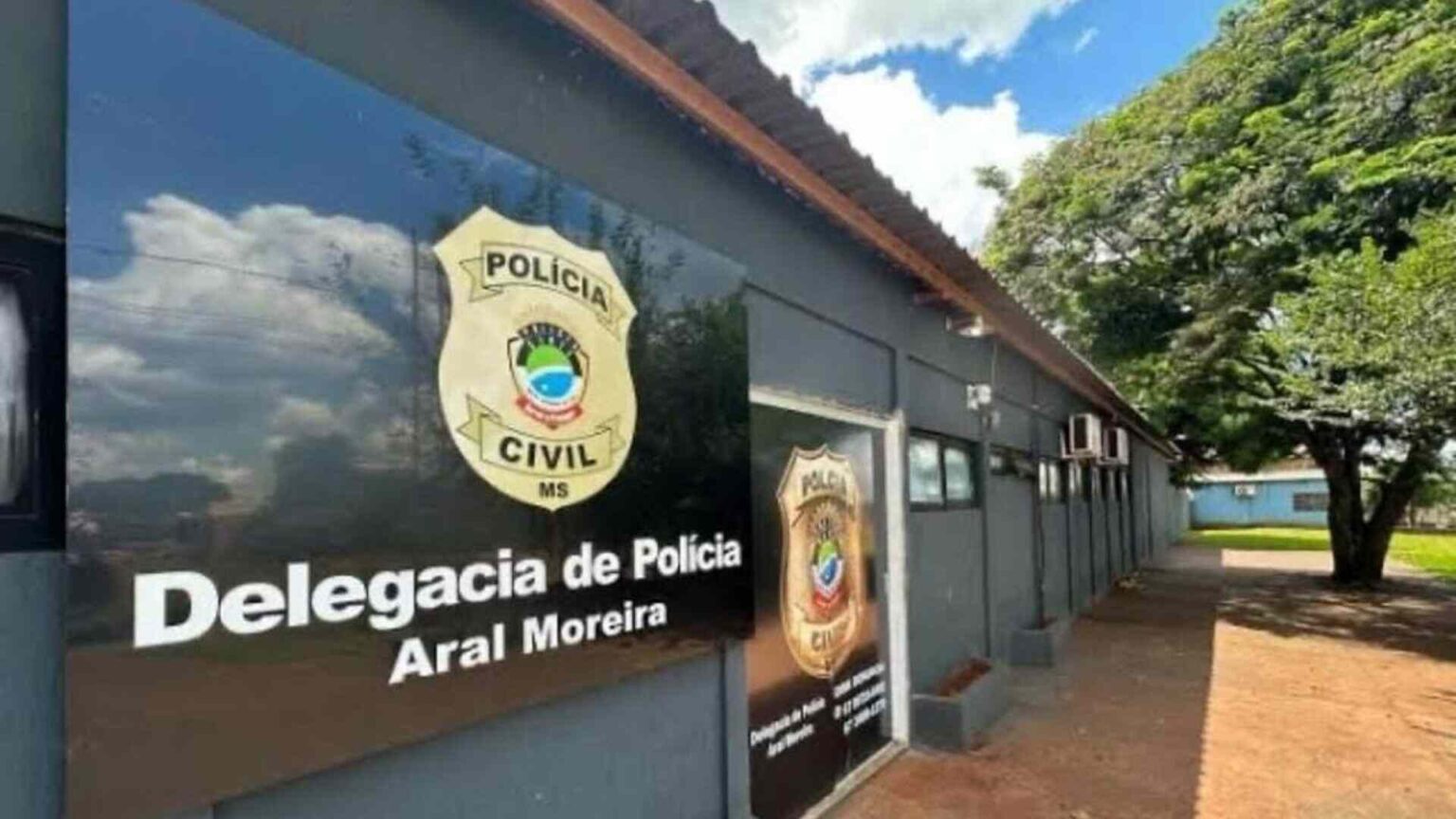 Gerente de fazenda morre após cair de carroceria de maquinário