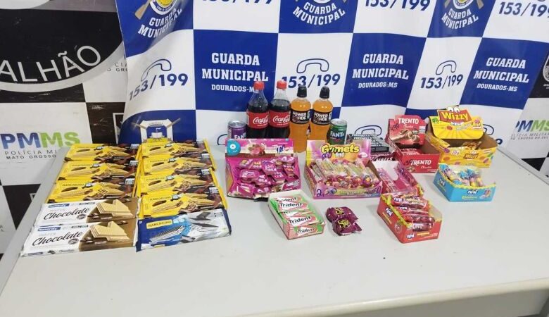 Dupla é detida após furtos em comércios de Dourados
