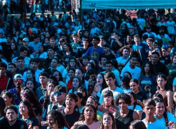 Milhares de fiéis vão a Santuário na Vila São Pedro para Jornada da Juventude