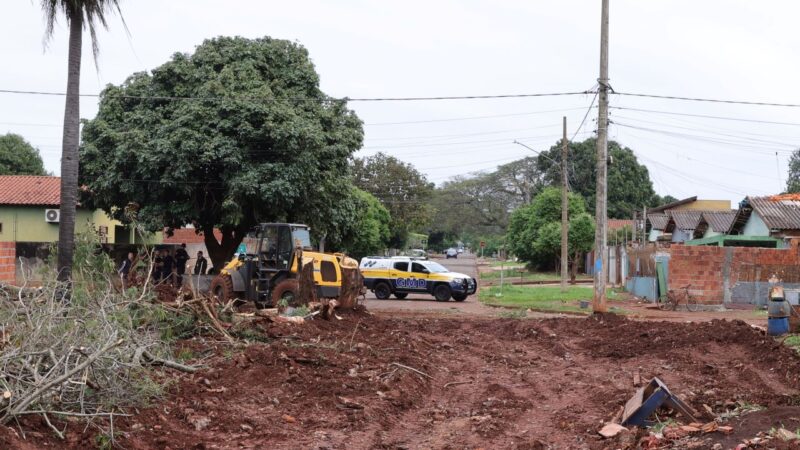 Prefeitura conclui desocupação irregular de área pública no Jardim João Paulo II