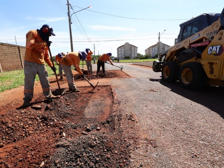 Período chuvoso atrapalha operações de tapa-buracos e início de recapeamentos