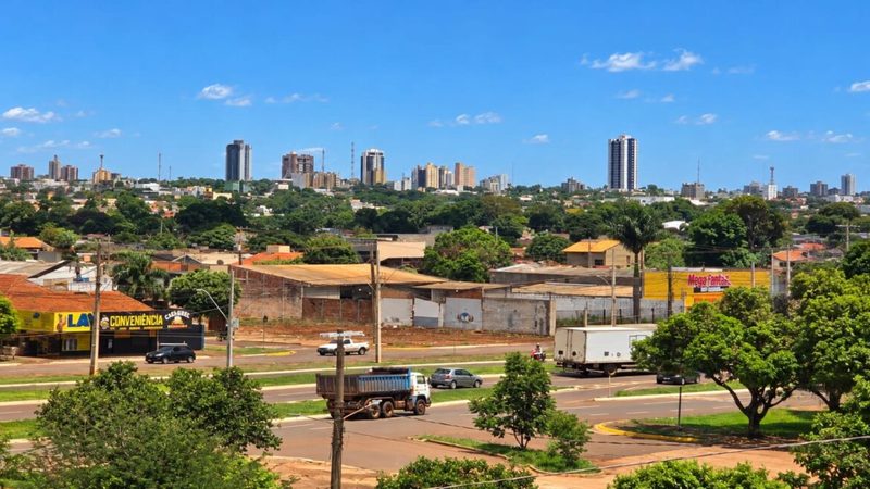 Defesa Civil alerta para onda de calor extremo em Dourados entre este domingo e a próxima quinta-feira