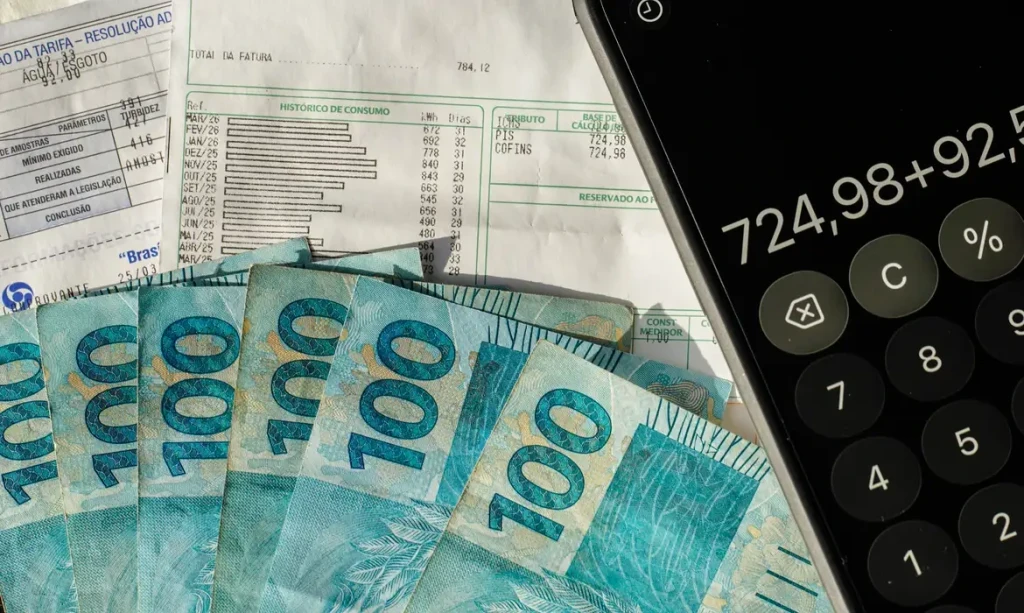 Arrecadação federal ultrapassa R$ 2 trilhões em 8 meses