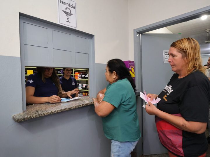Prefeitura garante 99,5% dos medicamentos da lista do SUS e amplia farmácias públicas