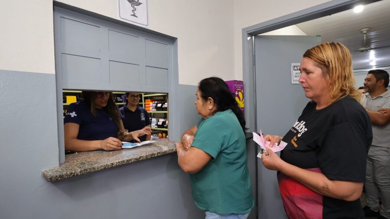 Prefeitura garante 99,5% dos medicamentos da lista do SUS e amplia farmácias públicas