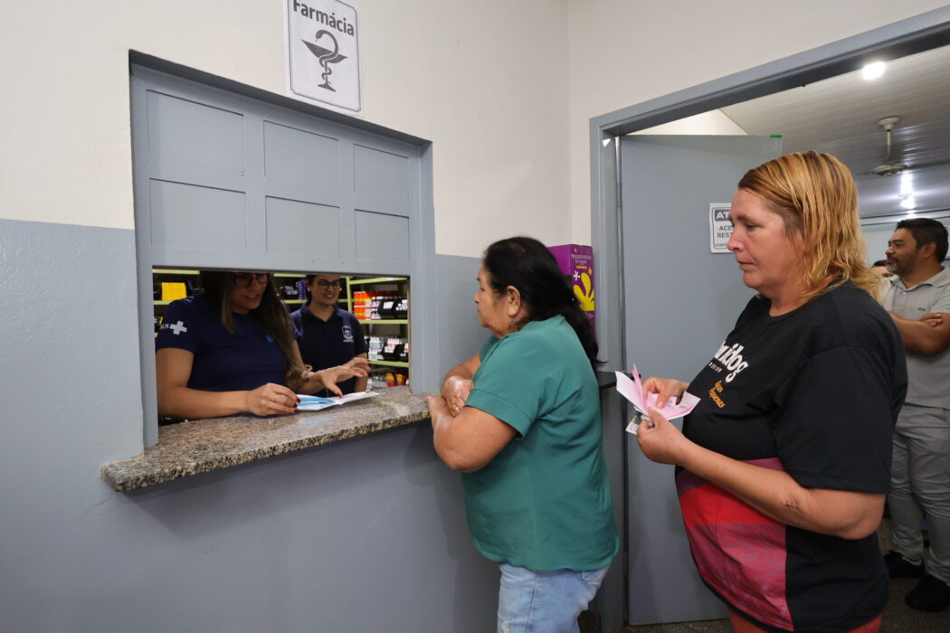 Prefeitura garante 99,5% dos medicamentos da lista do SUS e amplia farmácias públicas
