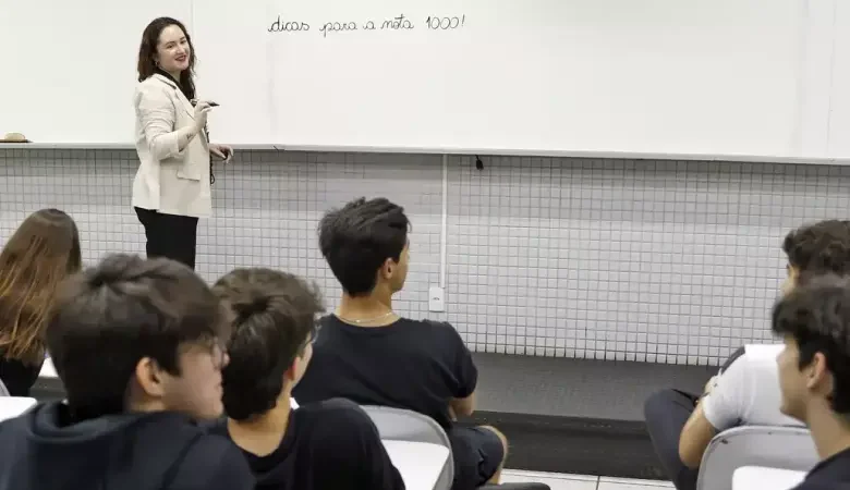 Mais de 625 mil pessoas fazem a Prova Nacional Docente neste domingo