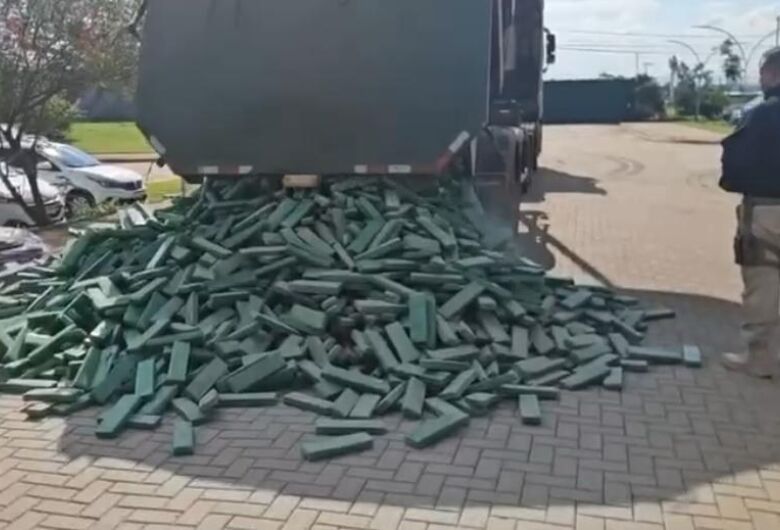Carga com 3t de maconha que saiu da fronteira é apreendida em SP