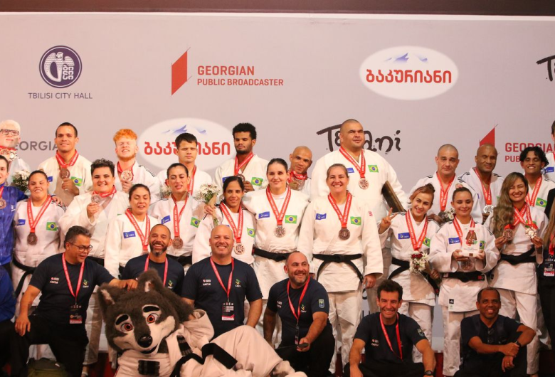 Brasil conquista bronze nos mundiais paralímpicos de judô e triatlo