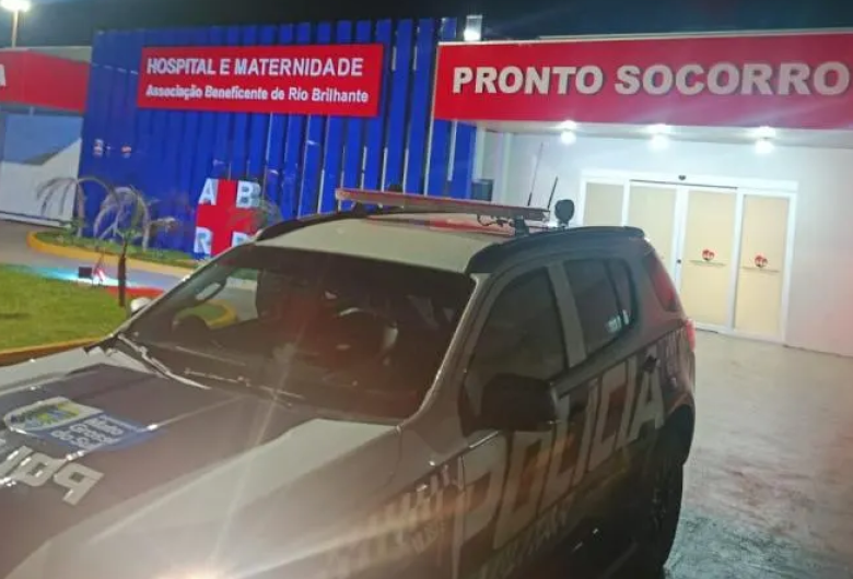 Homem é encontrado morto debaixo da ponte e levado pela família ao hospital