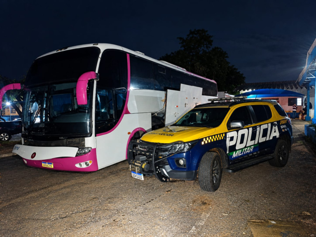 Ônibus com destino a SP é apreendido com quase R$ 90 mil em produtos paraguaios