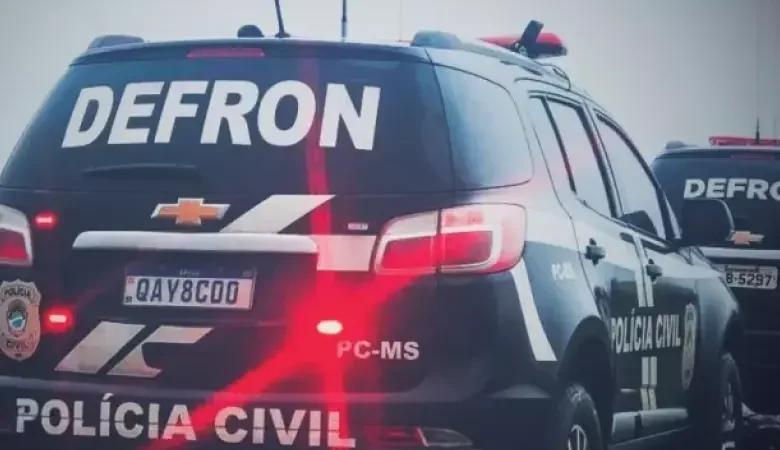 Três são presos após homem contrair dívida com traficantes e simular próprio sequestro
