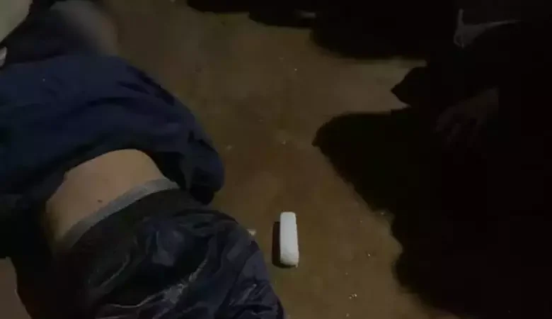 Ataque a tiros deixa jovem morto e irmão ferido em bairro da Capital