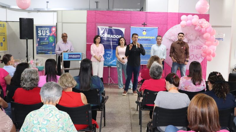 Prefeitura faz ação do Outubro Rosa com foco na saúde, proteção à mulher e empreendedorismo 