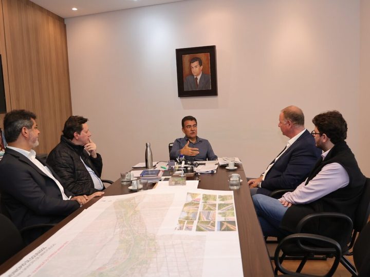 Prefeito recebe presidente da Fecomércio e discute parcerias para saúde, educação e cultura