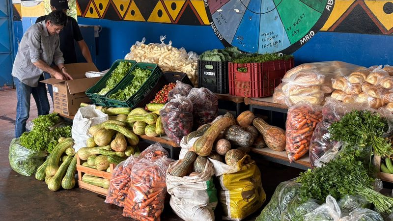 Prefeitura compra mais 1.258 quilos de alimentos do PAA Indígena e distribui às famílias
