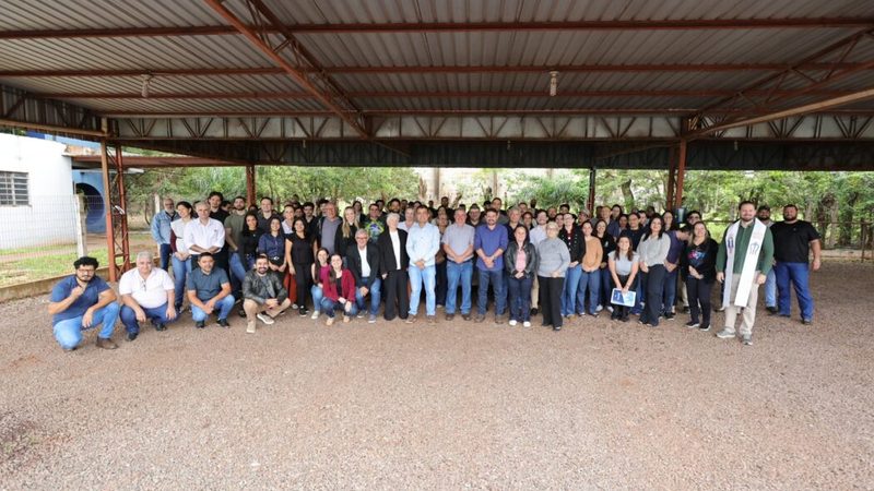 Prefeitura homenageia servidores da Saúde e destaca dedicação no cuidado com a população