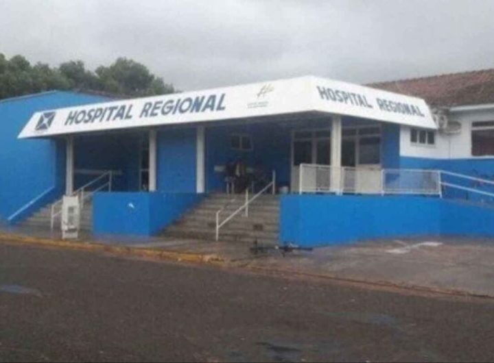 Homem é esfaqueado nas costas após bebedeira