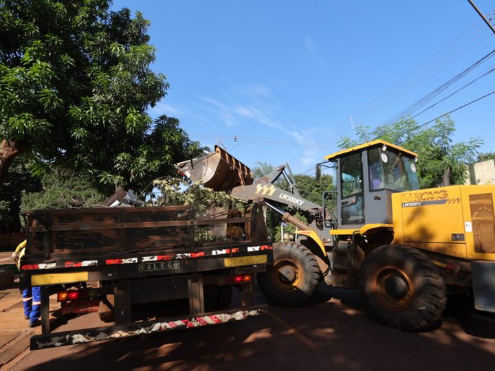 Prefeitura adia força-tarefa de limpeza no Jóquei Clube e Vila São Braz devido às chuvas